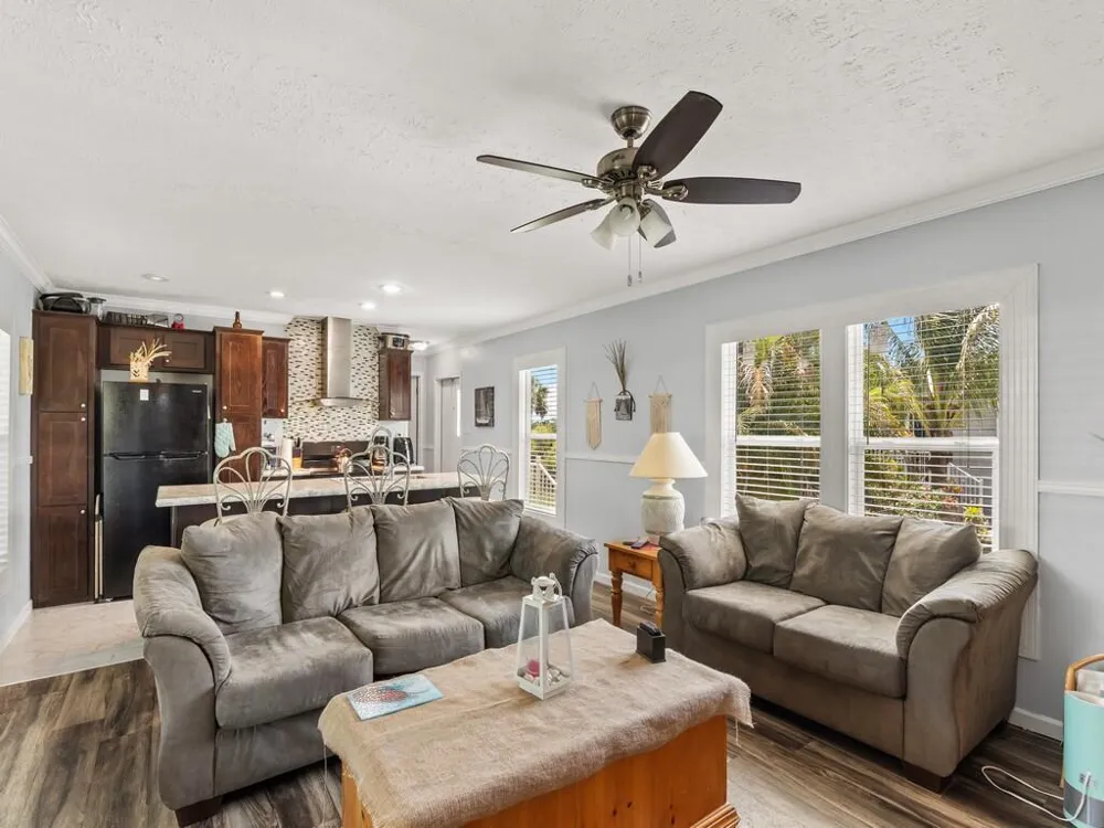 309 Mockingbird Avenue Fort Pierce, FL 34982