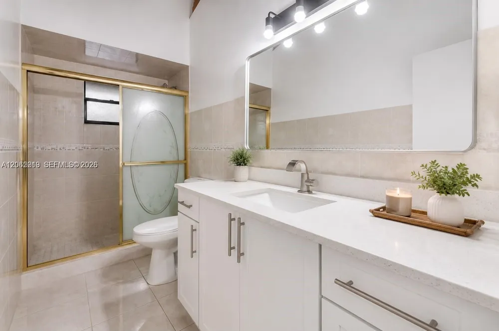 601 Leslie Dr #0 Hallandale Beach, FL 33009