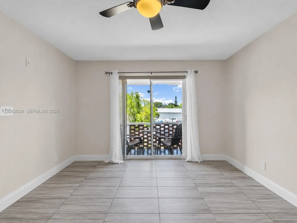 22 SE 3rd Ter #37 Dania Beach, FL 33004