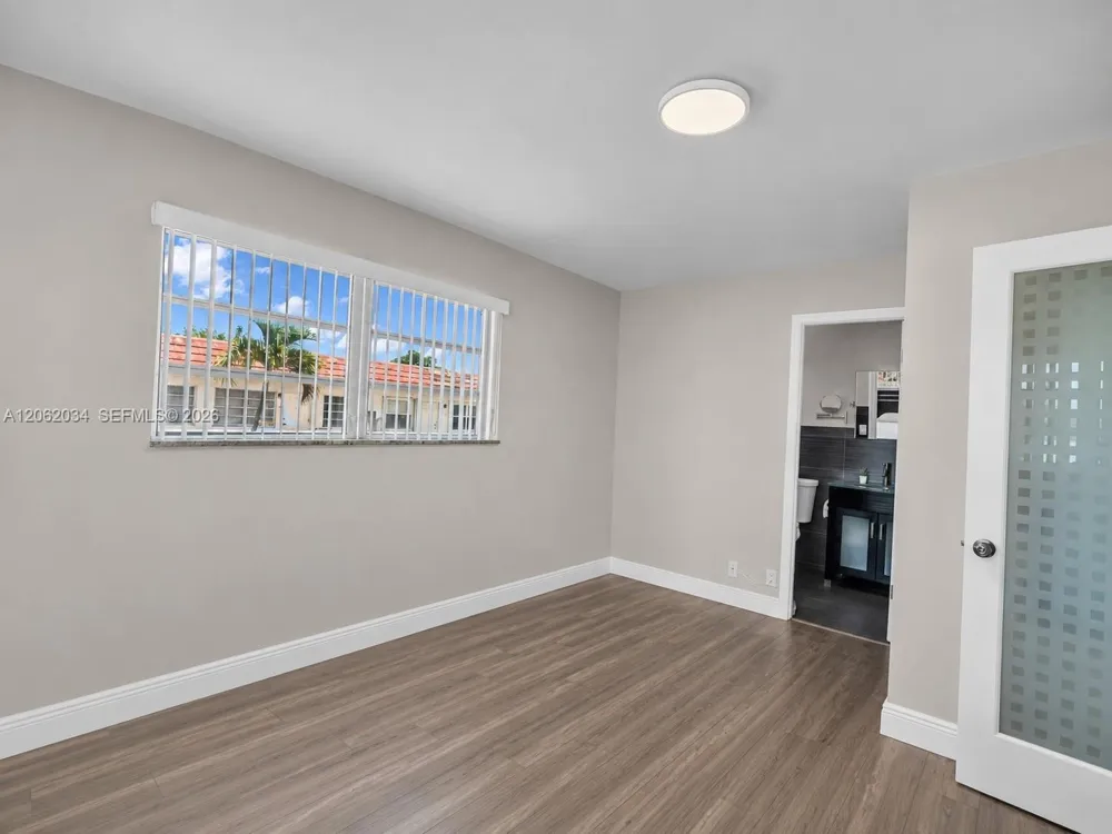 22 SE 3rd Ter #37 Dania Beach, FL 33004