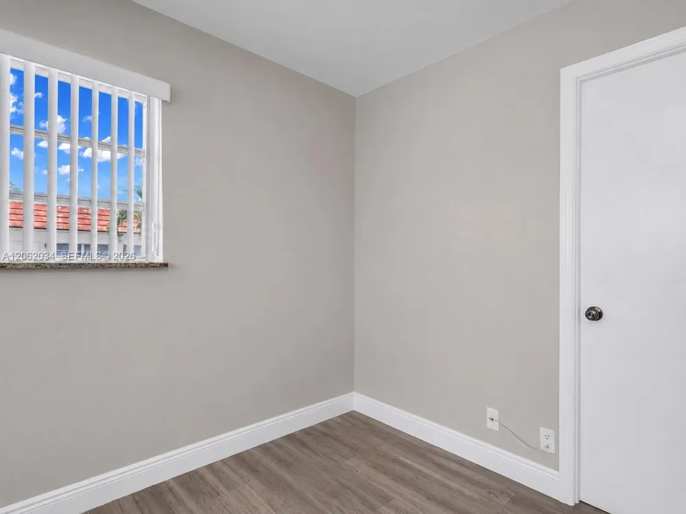 22 SE 3rd Ter #37 Dania Beach, FL 33004