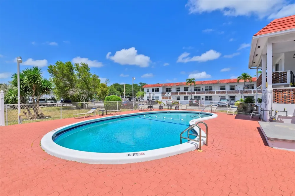 22 SE 3rd Ter #37 Dania Beach, FL 33004