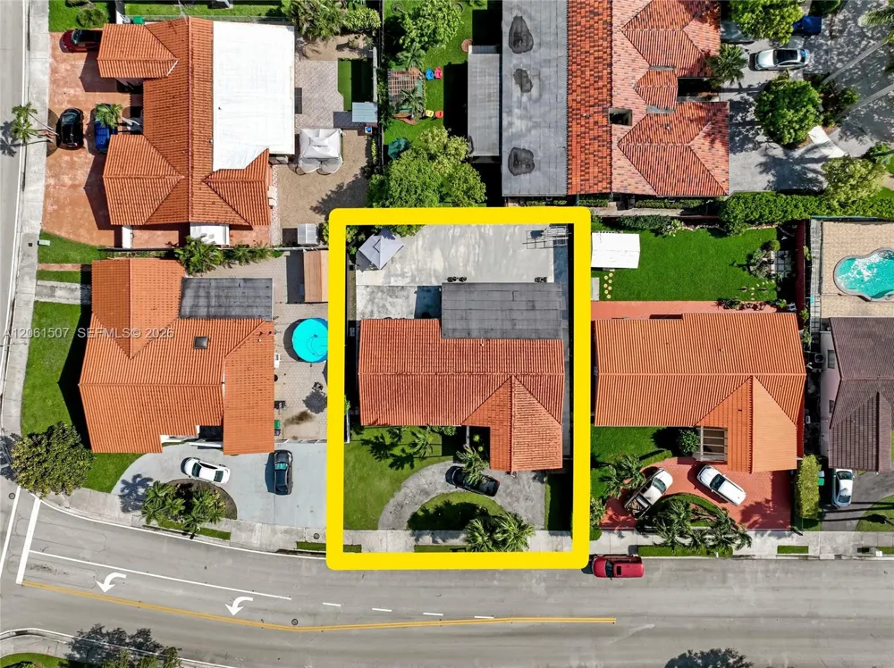 13210 SW 12th St Miami, FL 33184