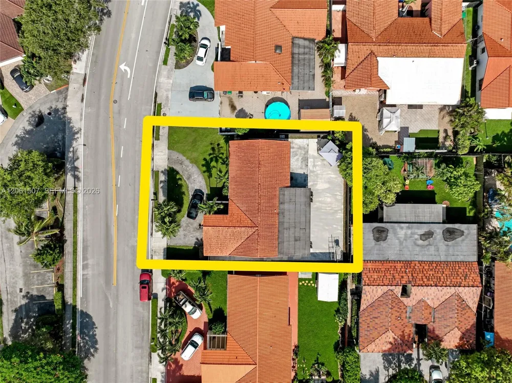 13210 SW 12th St Miami, FL 33184