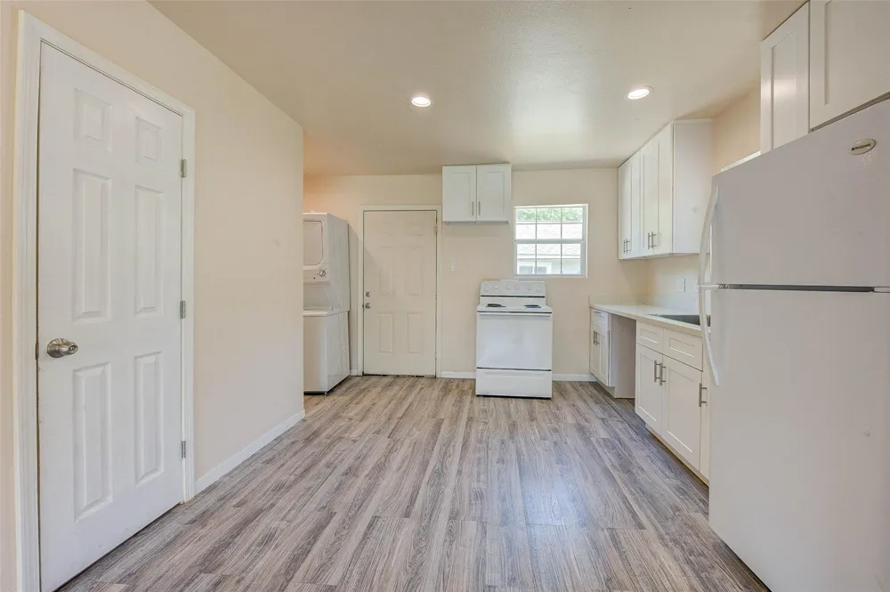 8709 Knox Street Houston, TX 77088