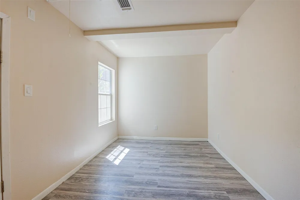 8709 Knox Street Houston, TX 77088