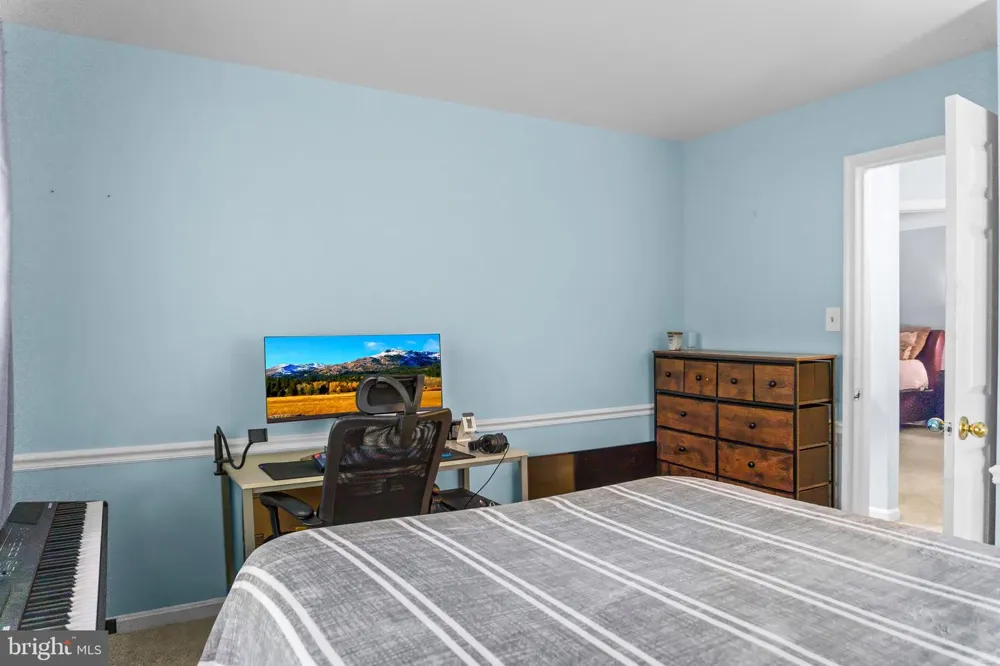 19017 AMARILLO DRIVE #166 Germantown, MD 20874