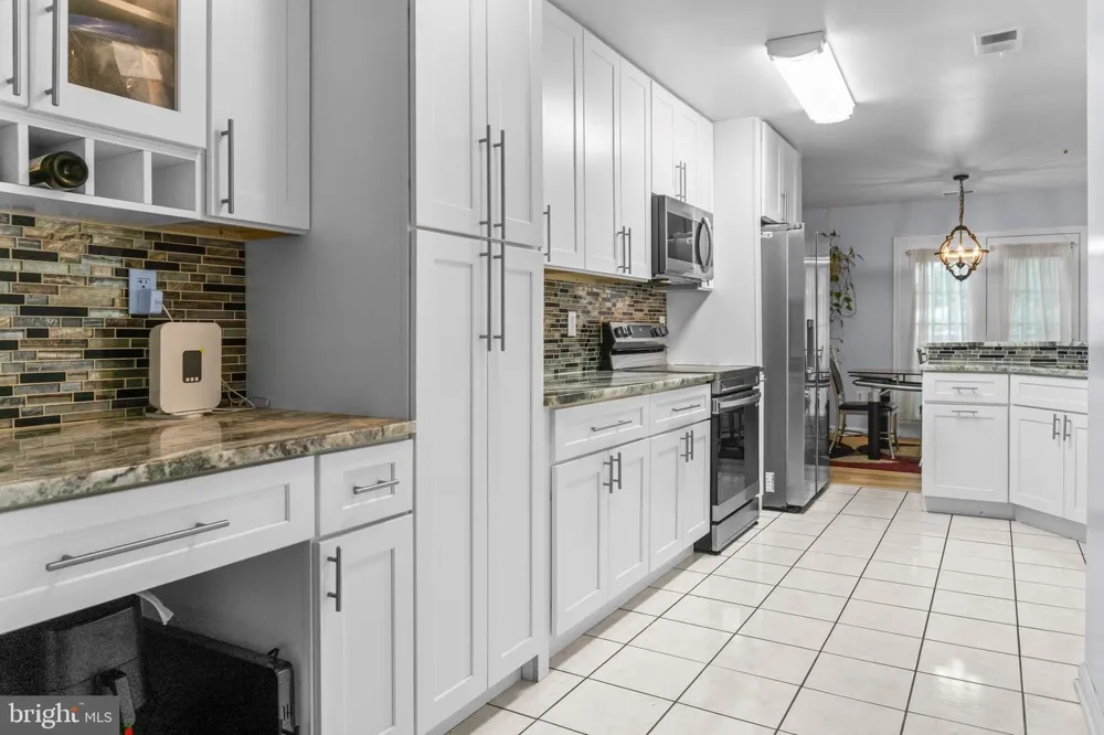 19017 AMARILLO DRIVE #166 Germantown, MD 20874
