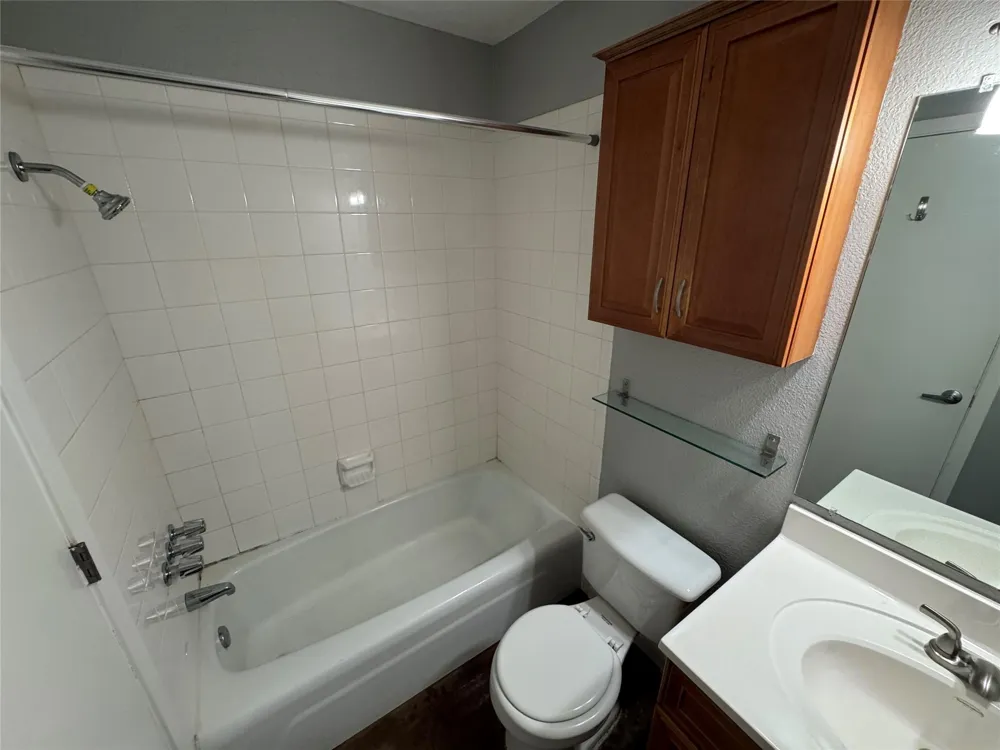 3428 Willowrun #1 Austin, TX 78704