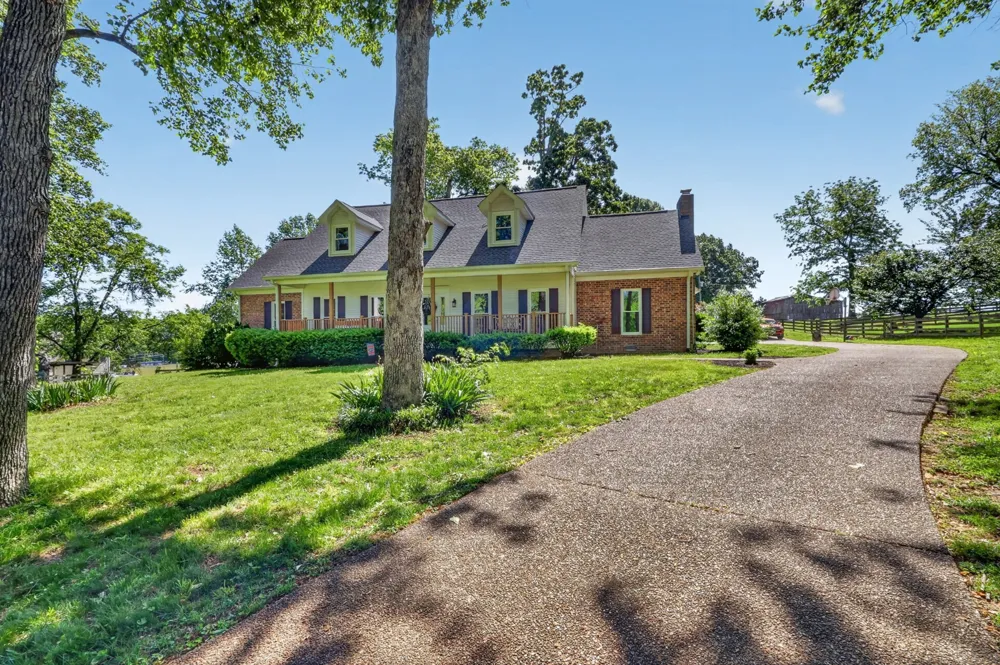 640 Denning Ford Rd Portland, TN 37148