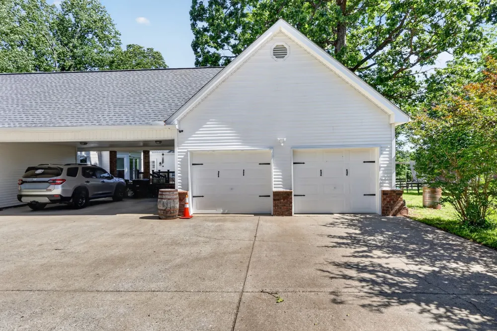 640 Denning Ford Rd Portland, TN 37148