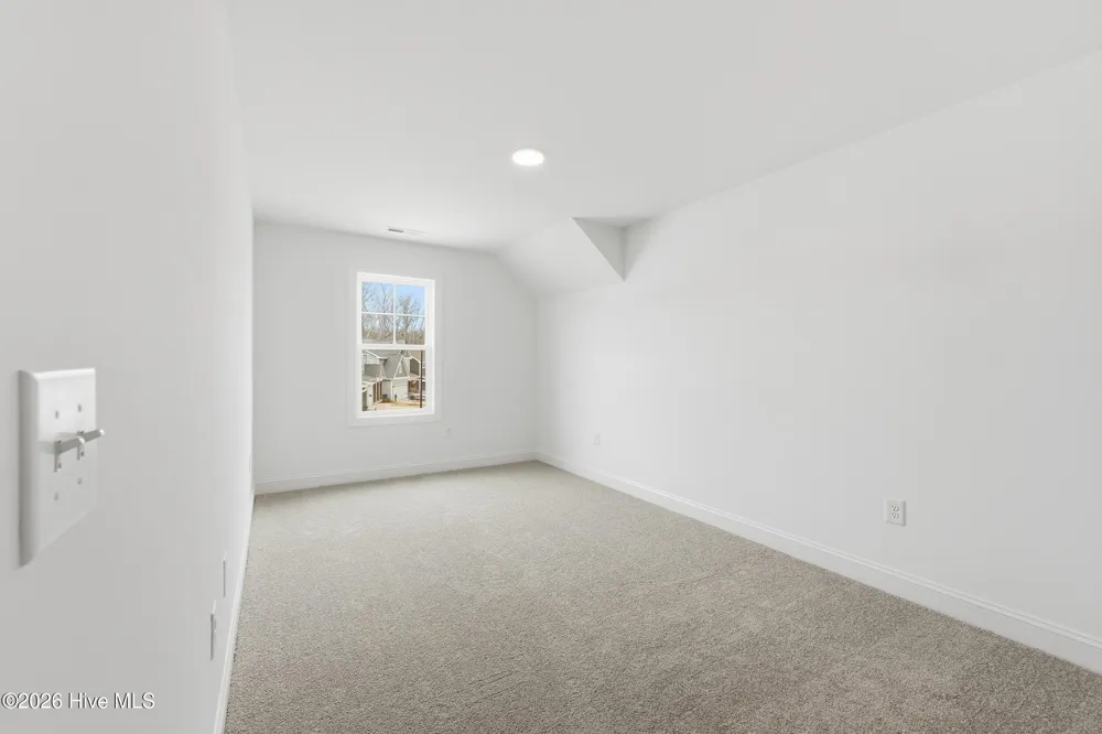 622 Acacia Street Vass, NC 28394