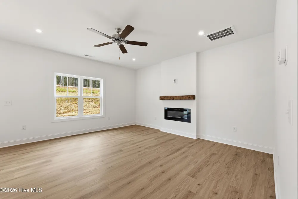 622 Acacia Street Vass, NC 28394