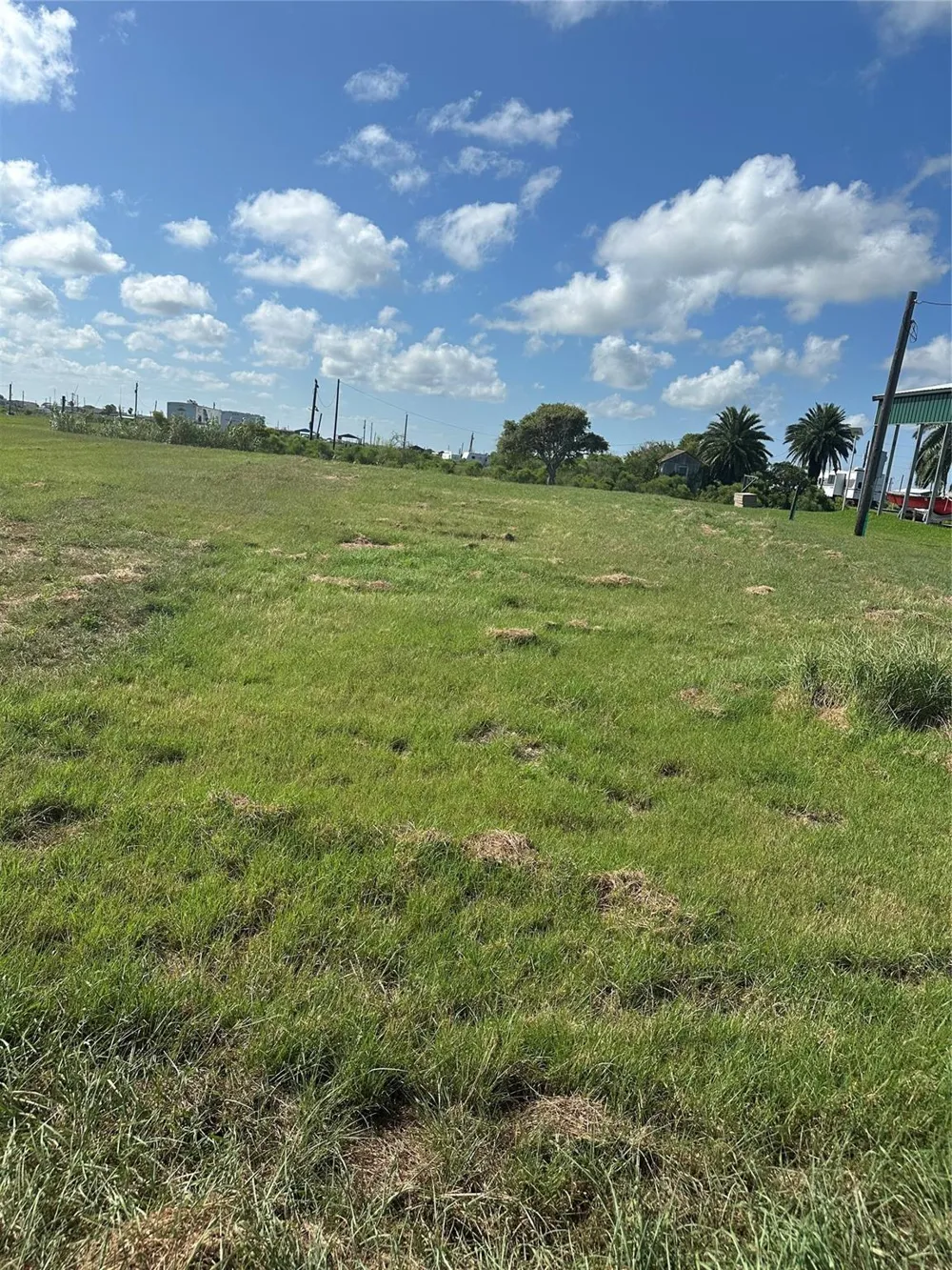 14483 Albacore Sargent, TX 77414