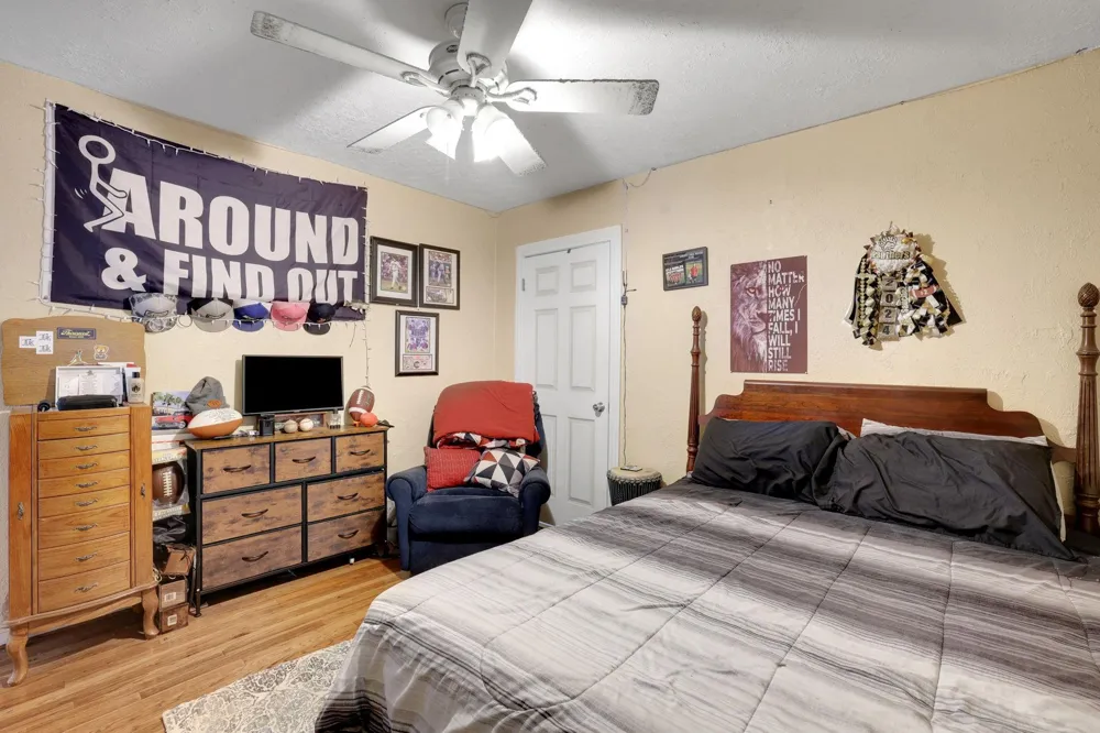 2713 Cos Street Liberty, TX 77575