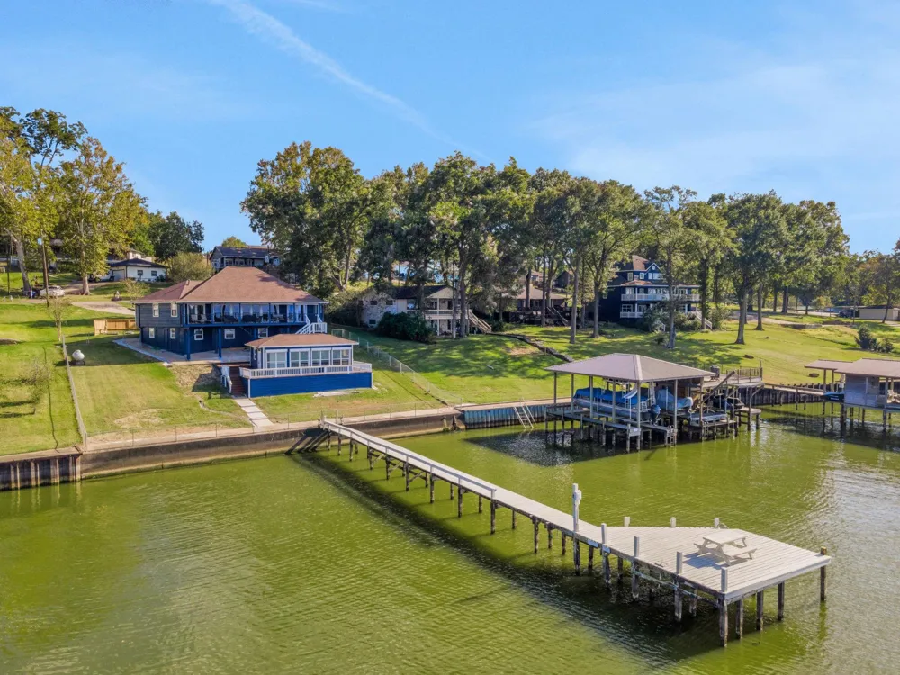 441 Southwood Shores Drive Coldspring, TX 77331