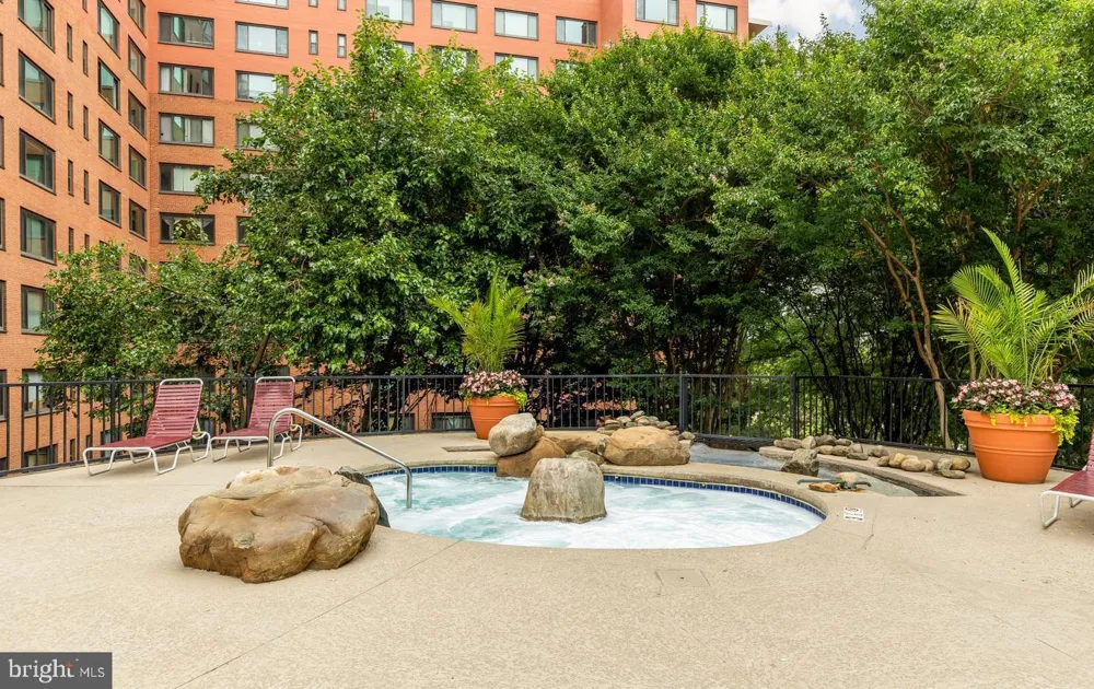 1021 ARLINGTON BOULEVARD #614 Arlington, VA 22209