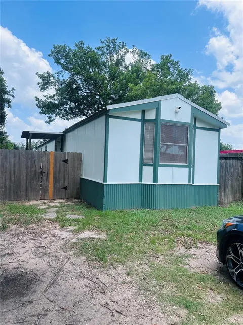 420 10th Street