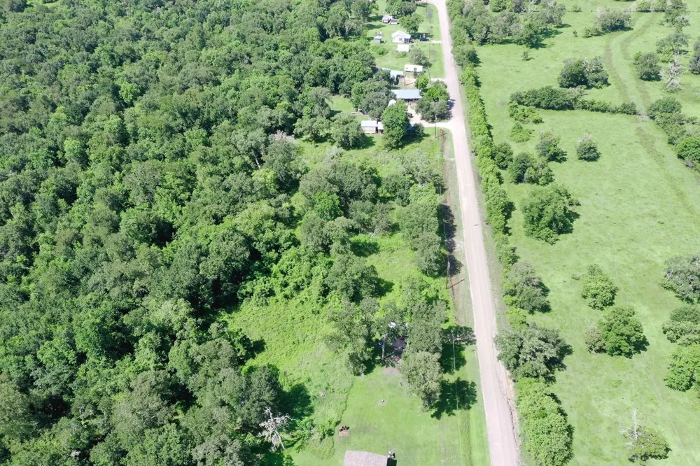 359 County Road 472 Sweeny, TX 77480