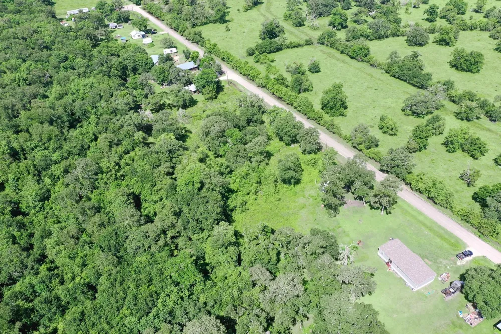 359 County Road 472 Sweeny, TX 77480