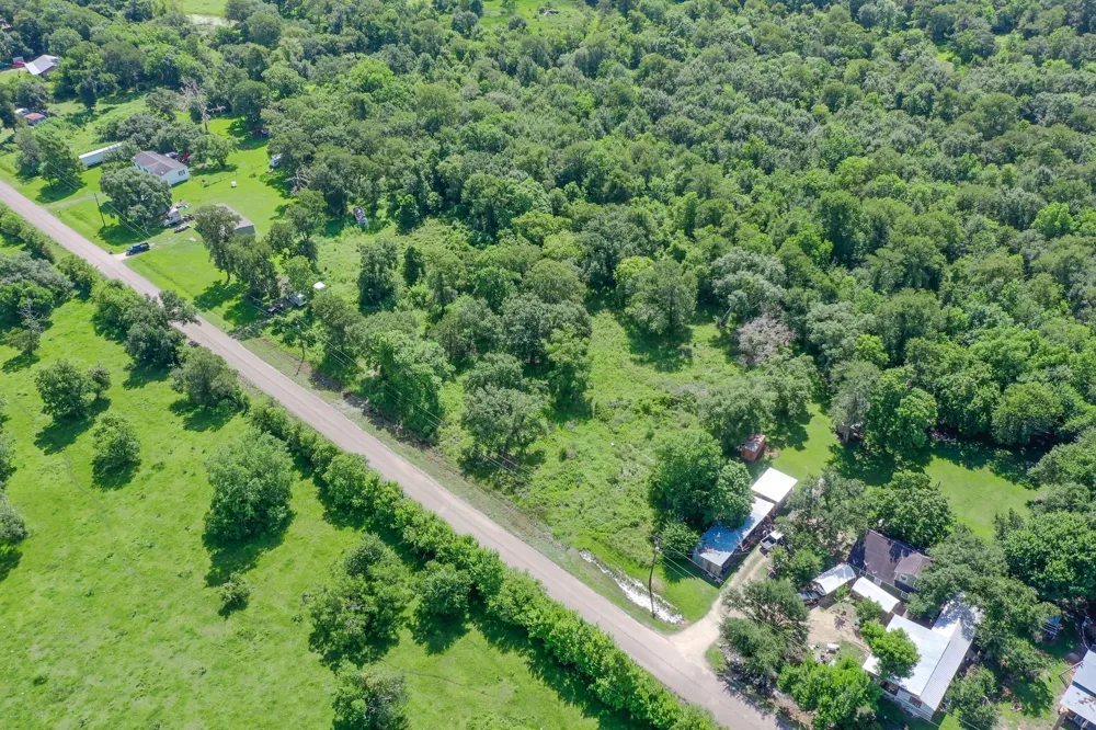 359 County Road 472 Sweeny, TX 77480