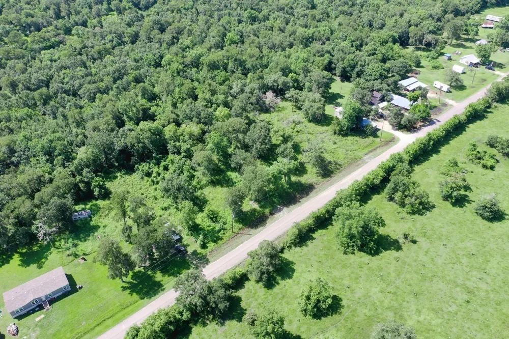 359 County Road 472 Sweeny, TX 77480