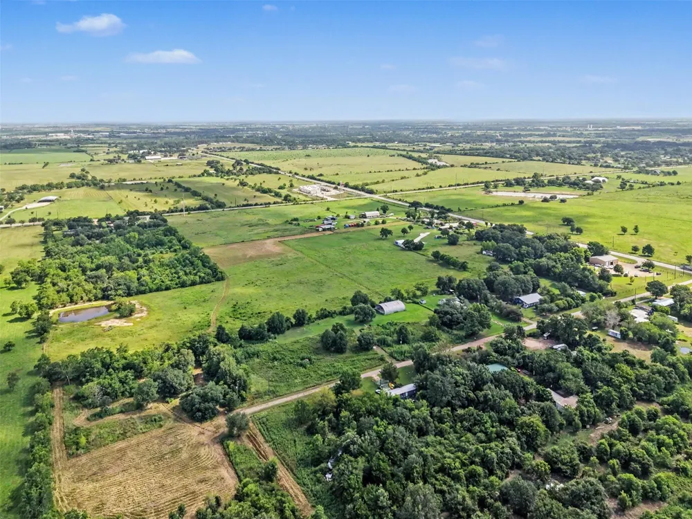 16819 Fm 362 Road Waller, TX 77484