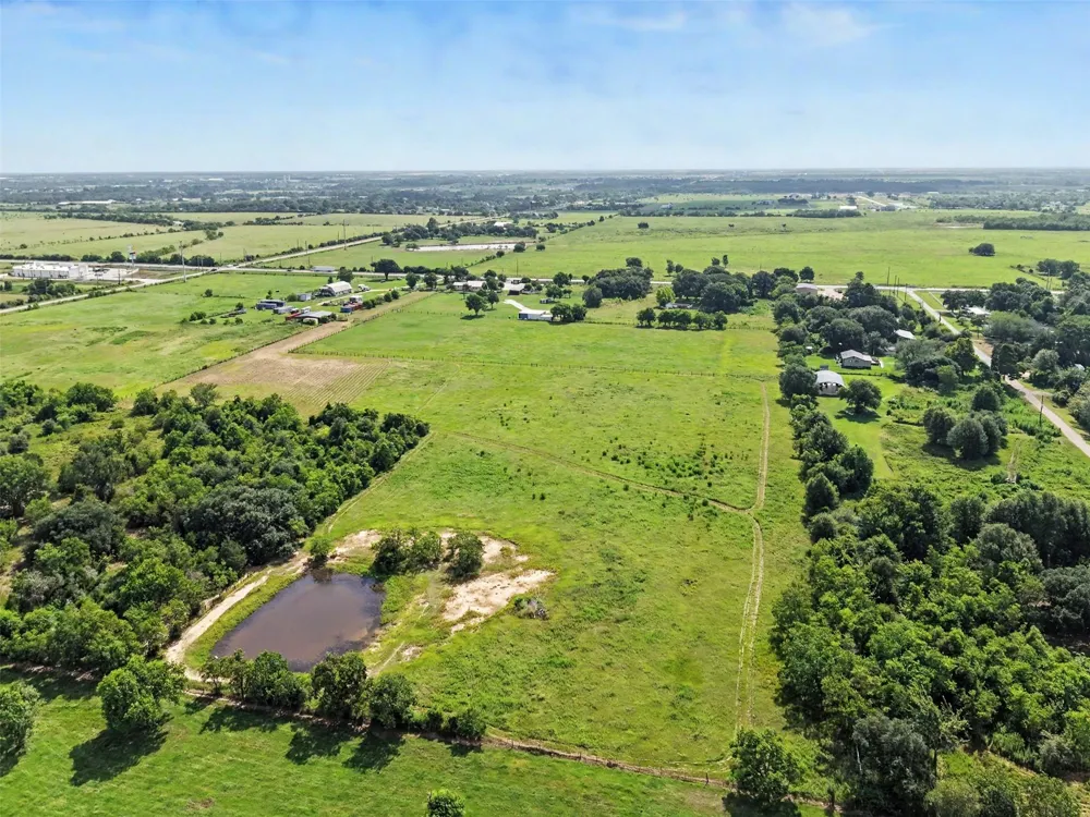 16819 Fm 362 Road Waller, TX 77484