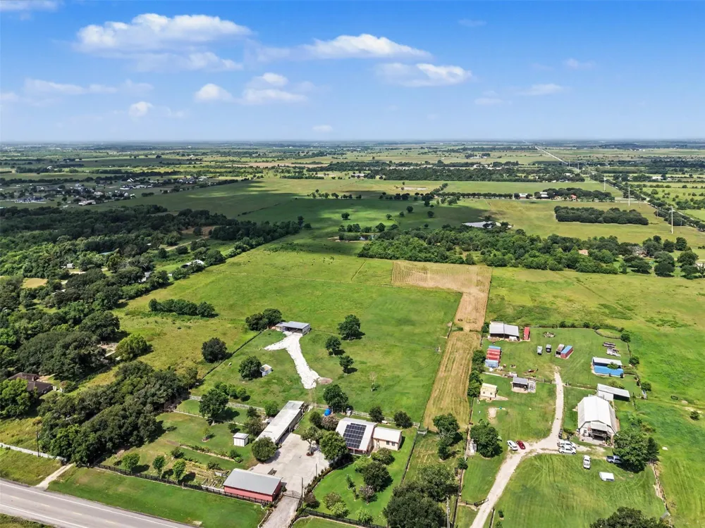 16819 Fm 362 Road Waller, TX 77484