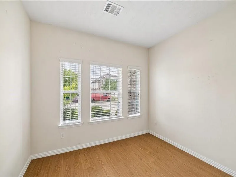 7534 Abbey Point Lane Houston, TX 77049