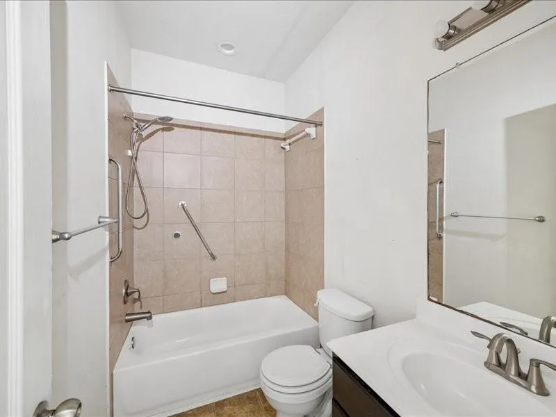 7534 Abbey Point Lane Houston, TX 77049