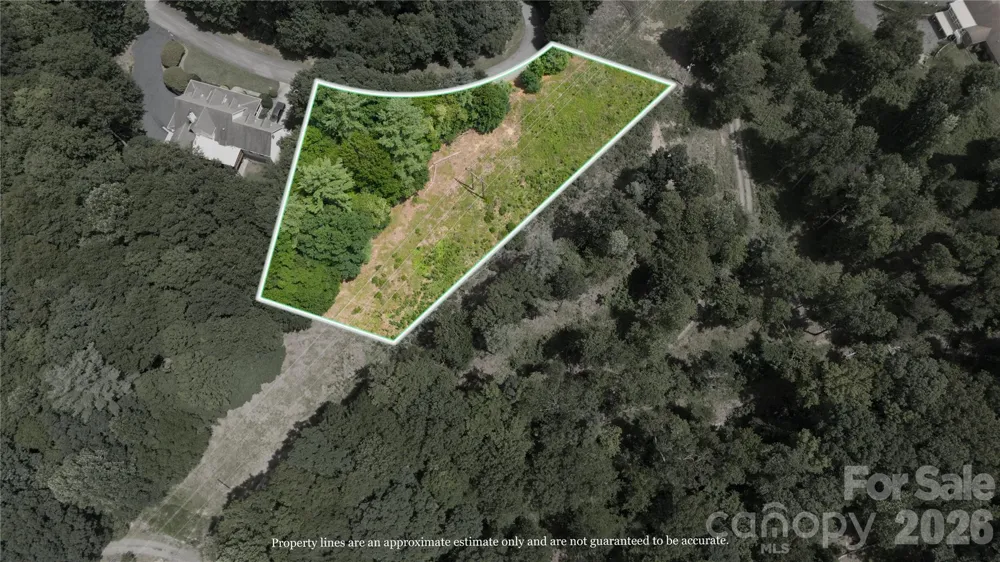 000 Barebridge Drive #13&15 Burnsville, NC 28714