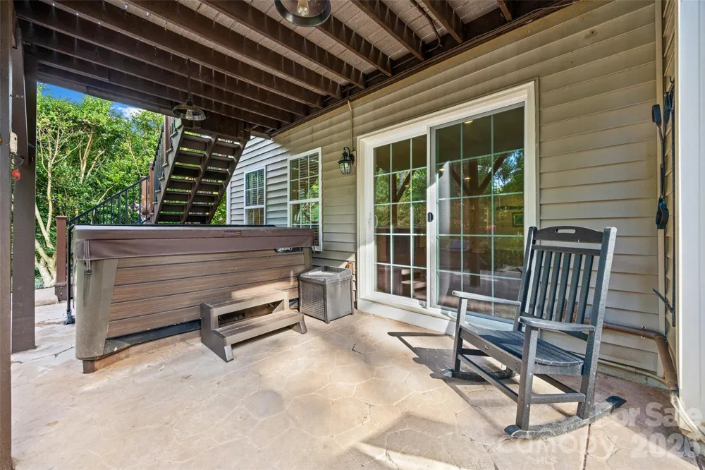 233 Squirrel Lane Clover, SC 29710