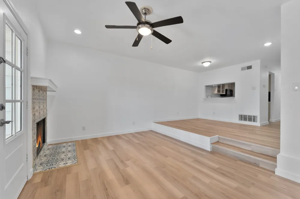 3635 Garden Brook Drive #10400 Farmers Branch, TX 75234