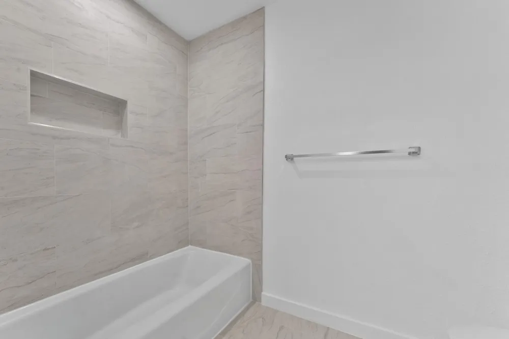 3635 Garden Brook Drive #10400 Farmers Branch, TX 75234