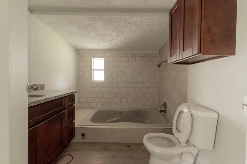 2422 Avilion Court Pearland, TX 77584