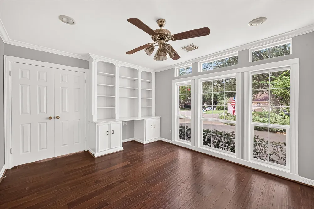 1438 Forest Home Drive Houston, TX 77077