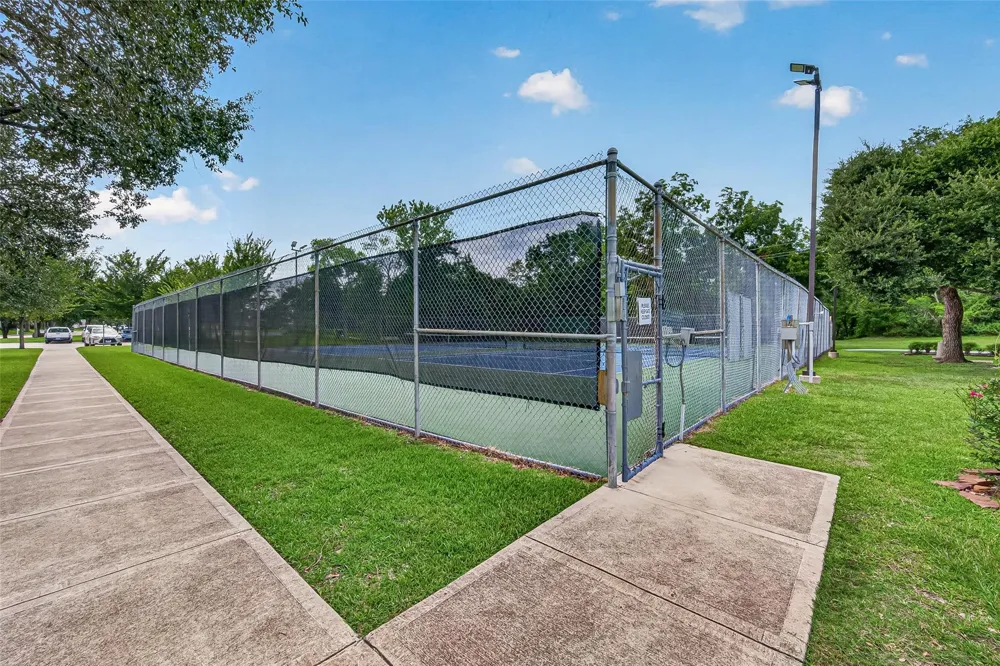 1438 Forest Home Drive Houston, TX 77077