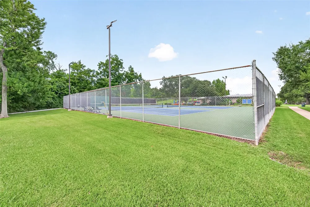 1438 Forest Home Drive Houston, TX 77077