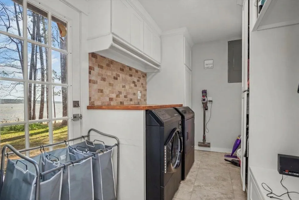 636 Campoli Road Etoile, TX 75944