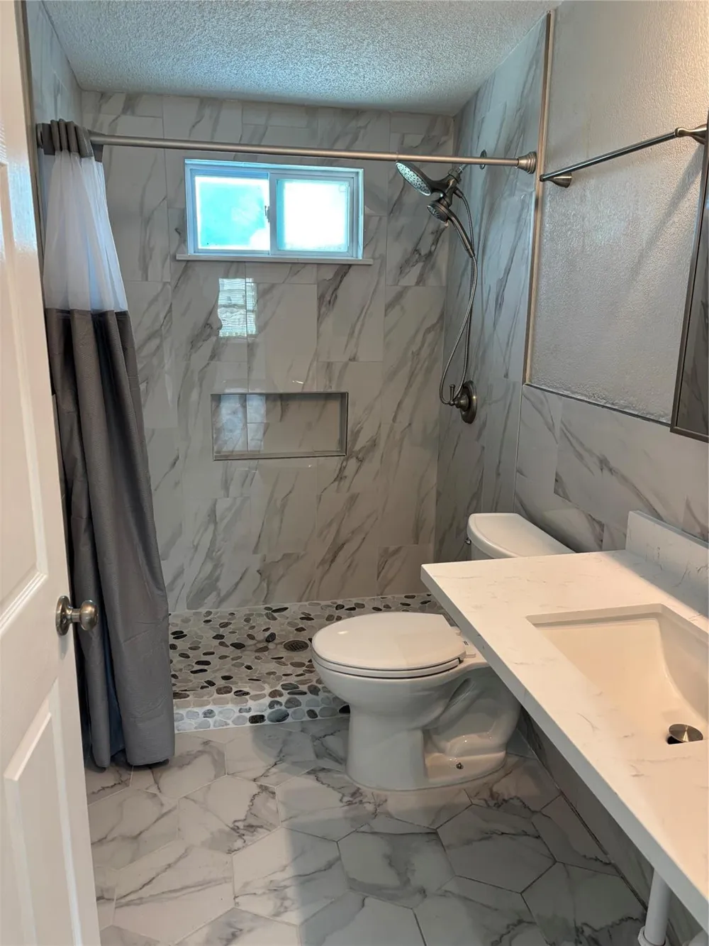 4110 3rd Street Galveston, TX 77554