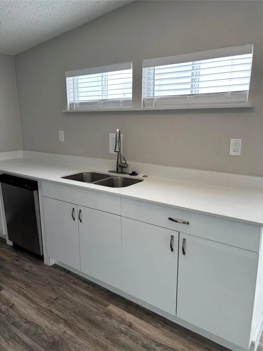 4110 3rd Street Galveston, TX 77554