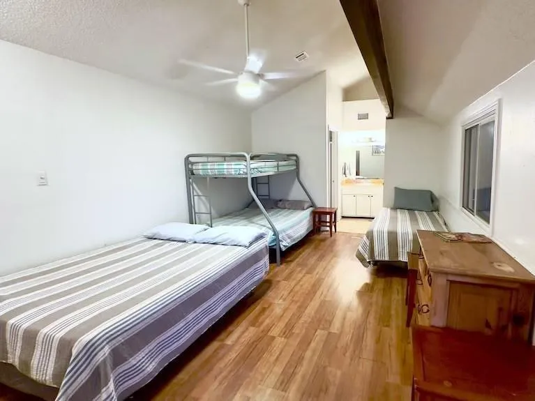 282 Private Road 640 #28 Matagorda, TX 77457
