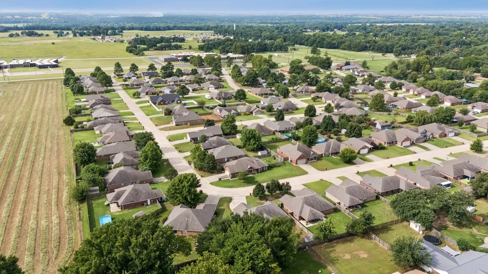 1111 Crozier St Perkins, OK 74059