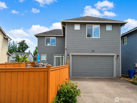 9506 S 235th Place