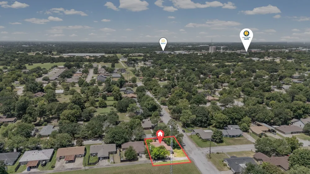 2903 Melmar Park Street Commerce, TX 75428
