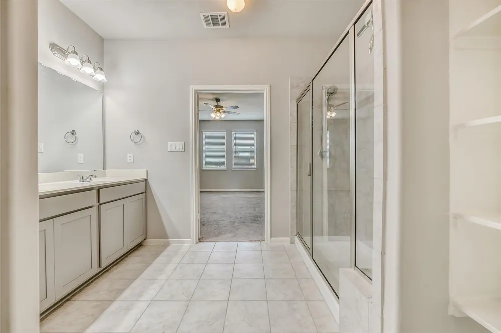 3518 Terreno Vista Boulevard Pasadena, TX 77504