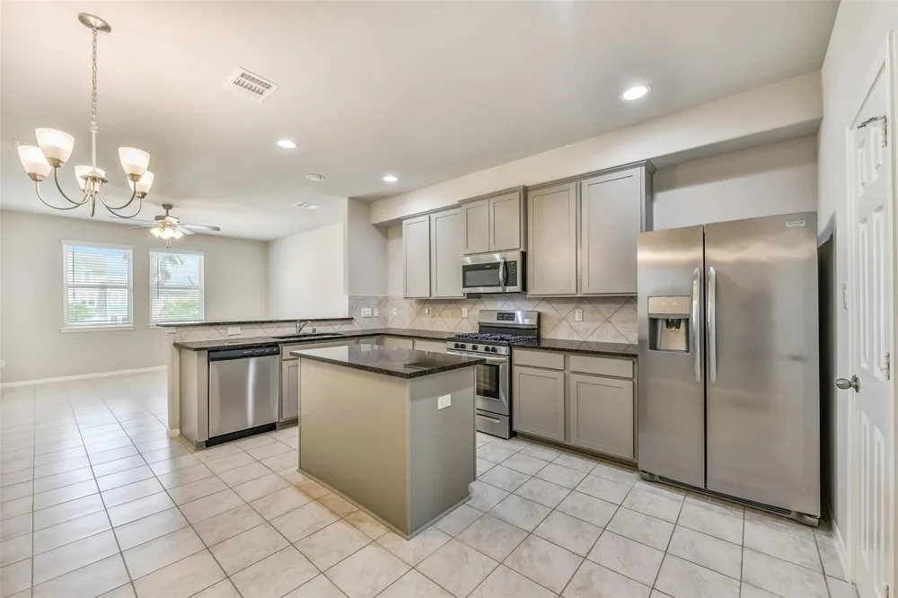3518 Terreno Vista Boulevard Pasadena, TX 77504