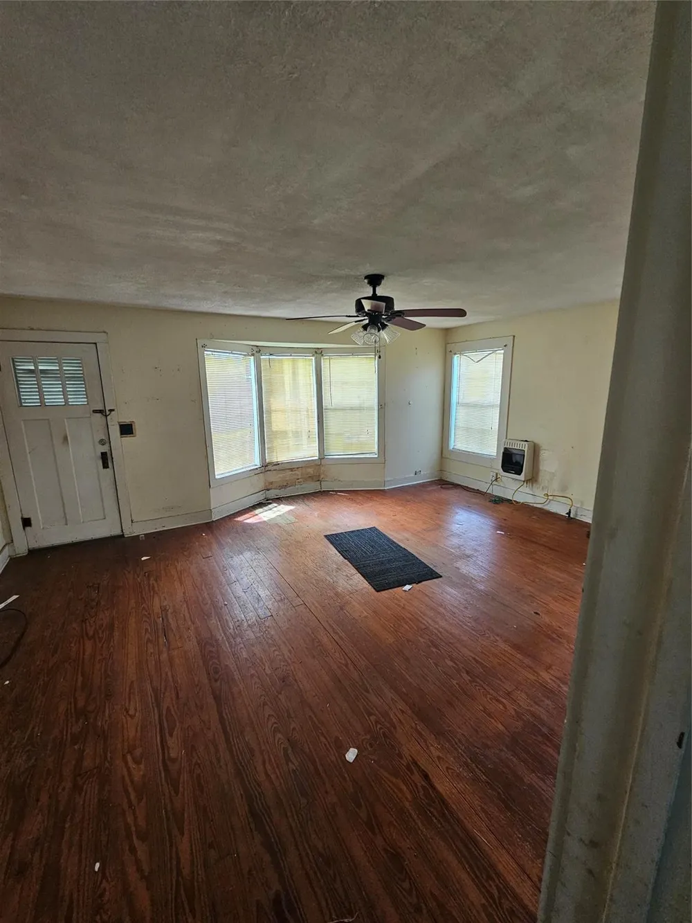 676 Burch Street Jasper, TX 75951