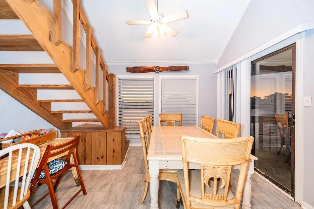 282 Private Road 640 #27 Matagorda, TX 77457